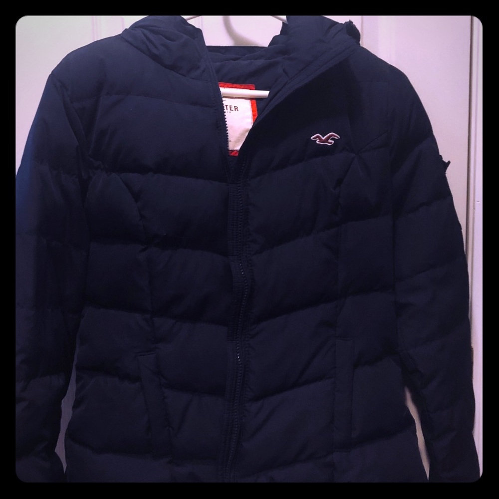 Womens Hollister large hooded navy puff coat